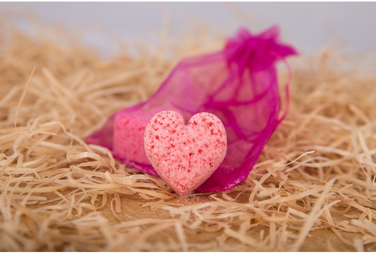 Be2la® bath hearts (2 x 15 g) - rosemary and melisa